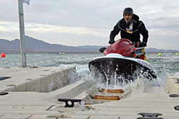 Ponton / rampa pentru skijet